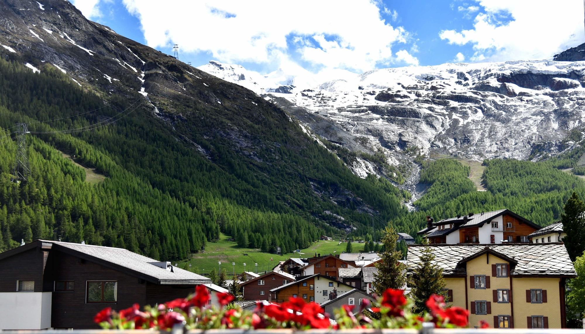 Hotel Du Glacier - The Dom Collection Saas Fee Exteriör bild